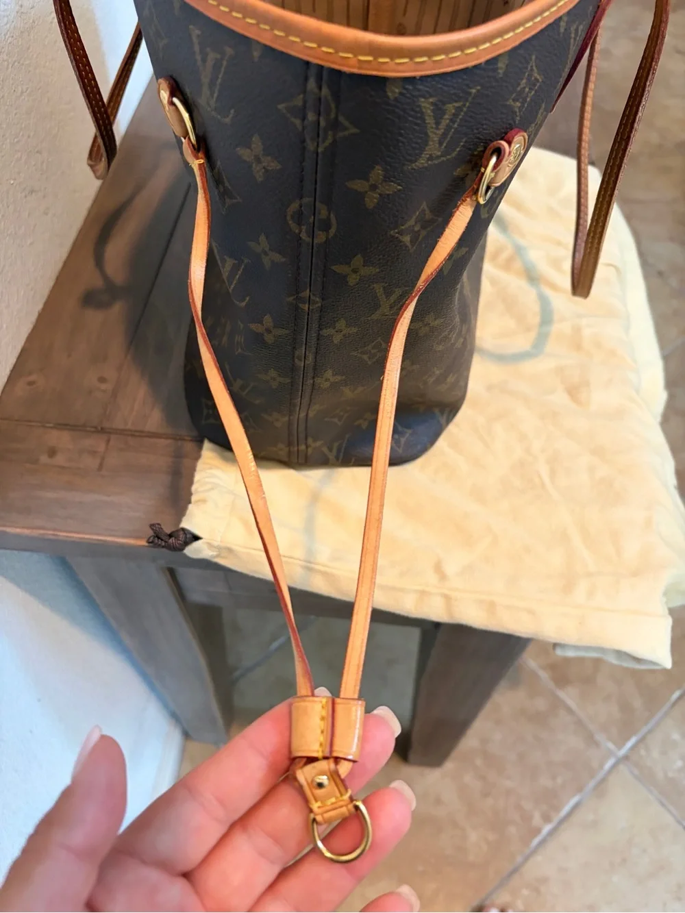 AUTHENTIC Louis Vuitton Monogram MM Neverfull